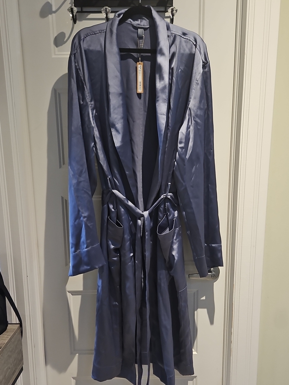 NWT SKIMS Sateen Sleep Robe - Slate Blue Size M/L      Brand New